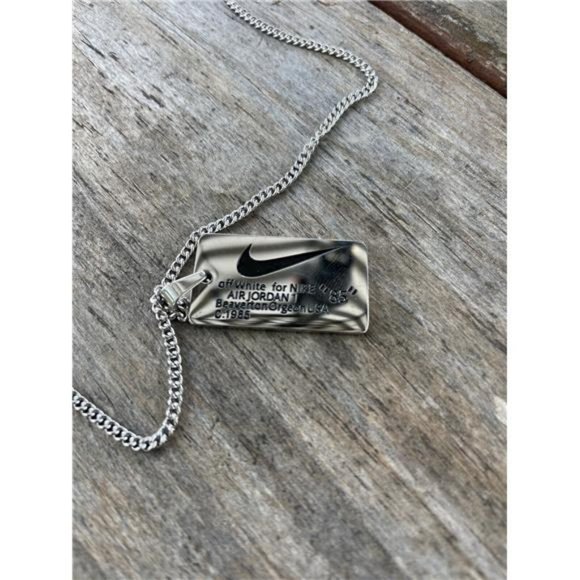 NEW Nike SILVER‎ NECKLACE Stainless Steel 20" CHAIN DOGTAG ADJUSTER SWOOSH - Picture 2 of 3